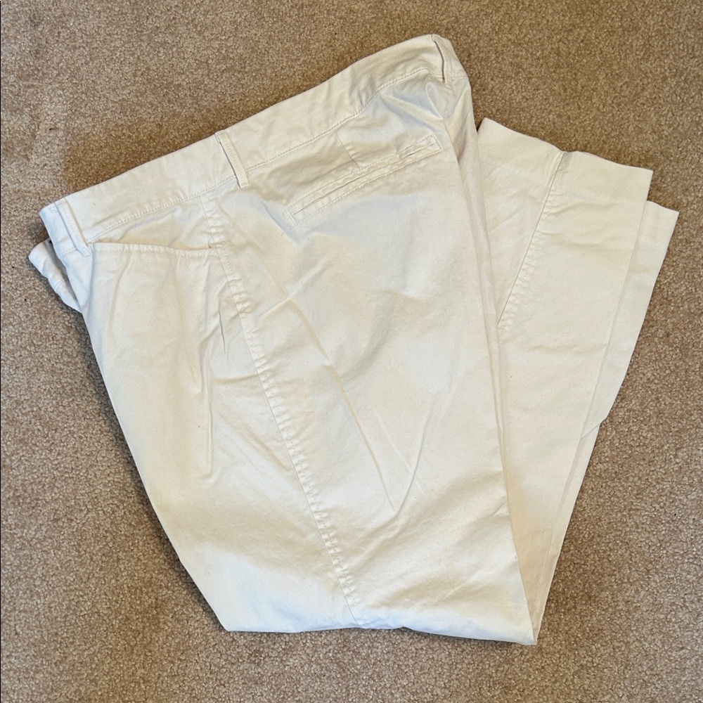 Old Navy White Pixie Pants